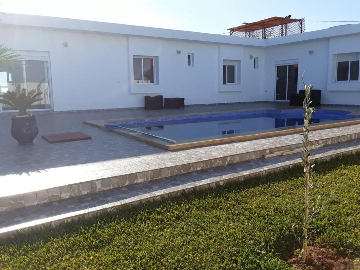 Villa Climatisee Avec Piscine Privee, Ras El Ma Bouarfaten Zewnętrze zdjęcie